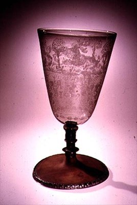 Calice inciso da Anthony de Lisle, attribuito a Giacomo Verzelini, 1577 da English School